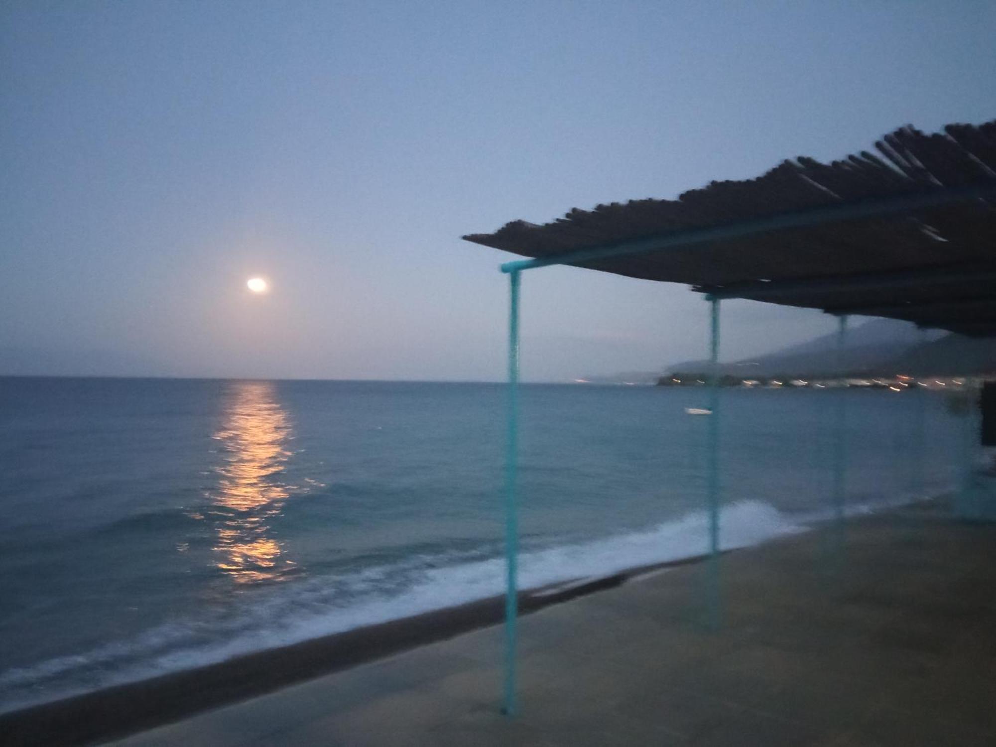 Akri Rooms Ακράτα Εξωτερικό φωτογραφία