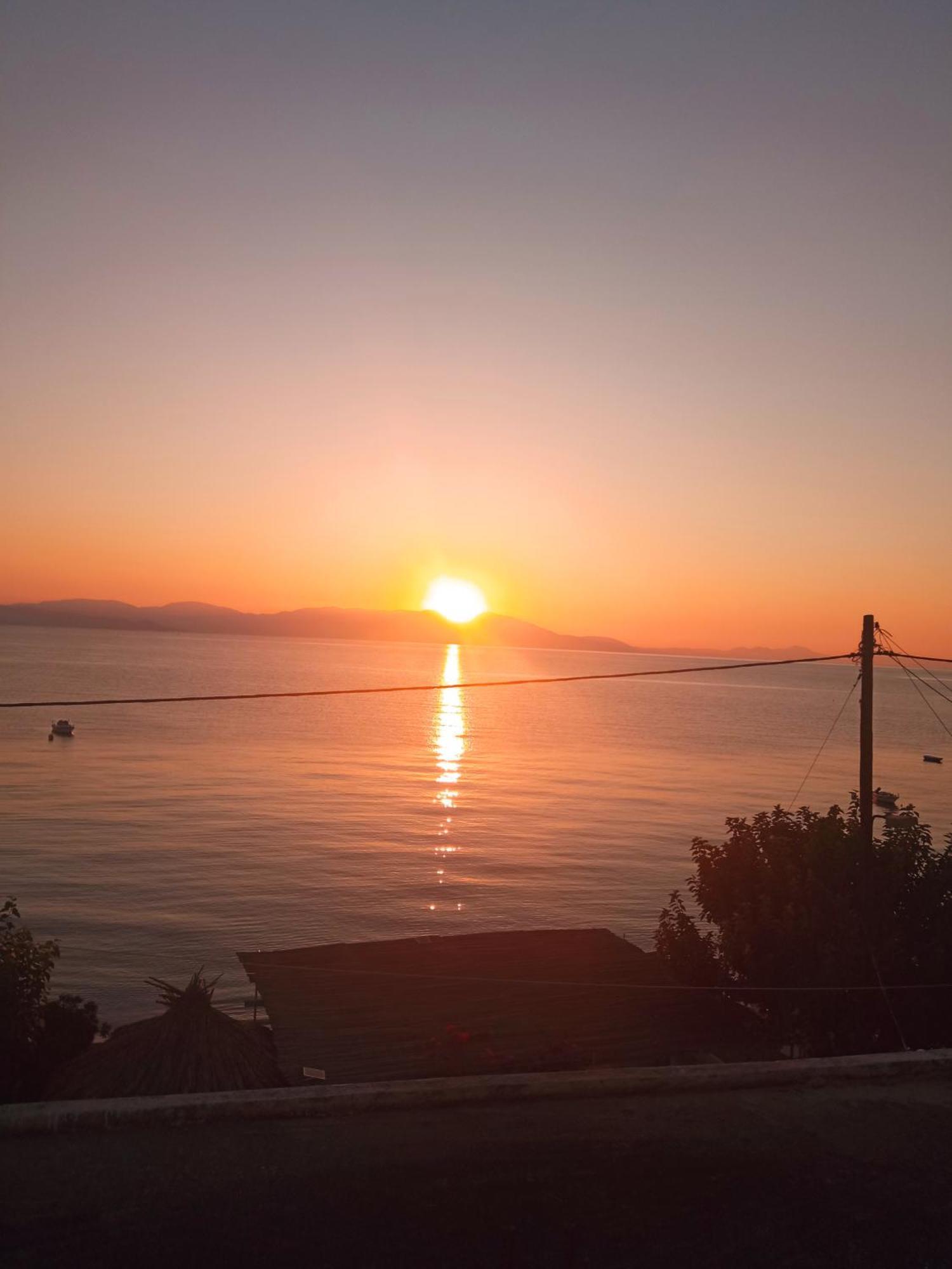 Akri Rooms Ακράτα Εξωτερικό φωτογραφία