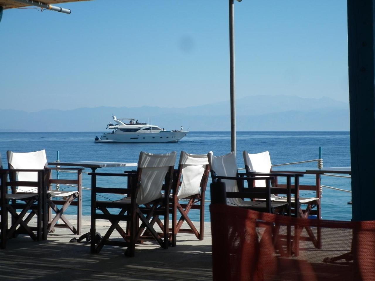 Akri Rooms Ακράτα Εξωτερικό φωτογραφία