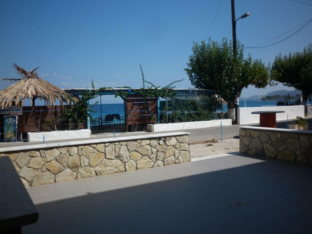 Akri Rooms Ακράτα Εξωτερικό φωτογραφία