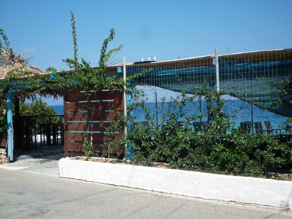 Akri Rooms Ακράτα Εξωτερικό φωτογραφία